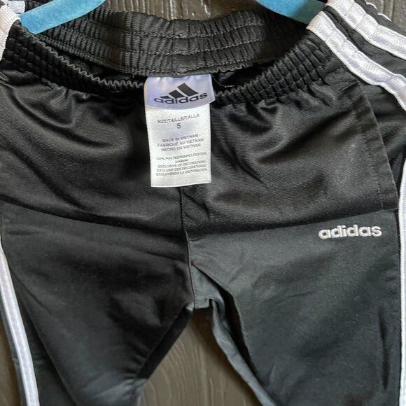 Adidas & Under Armour Athletic Bundle - 5 Pieces - Size 5 - Excellent Condition - Picture 4 of 10